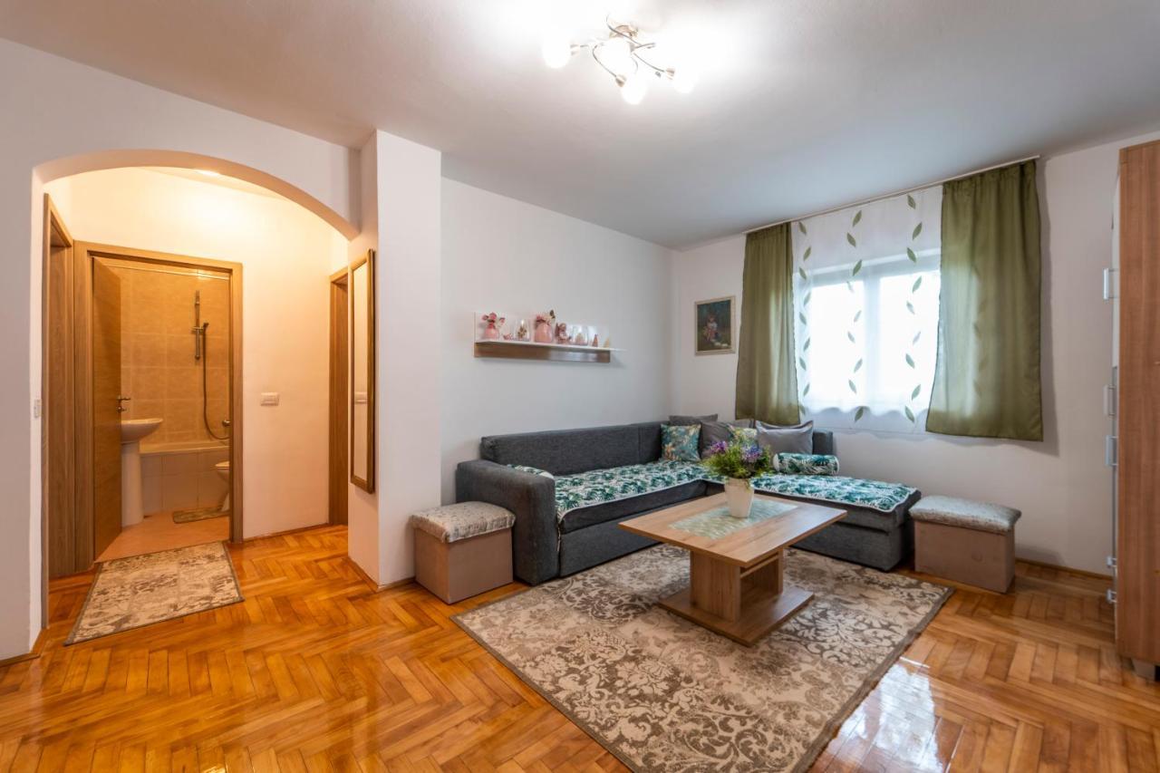 House Silvija Pula公寓 外观 照片